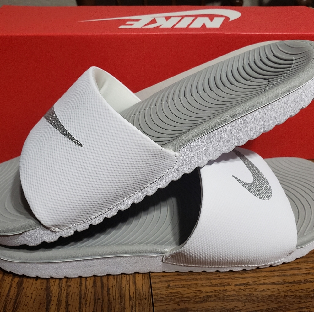 Nike Sandles